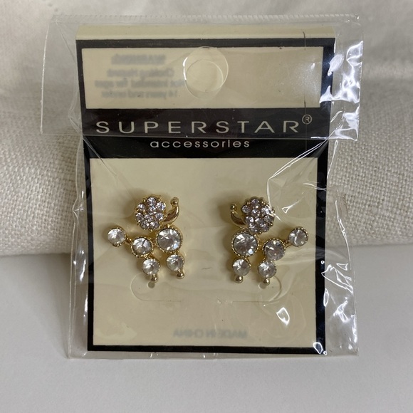 🐩NEW NWT NIP NIB gold tone rhinestone poodle earrings superstar accessories dog - Picture 3 of 5